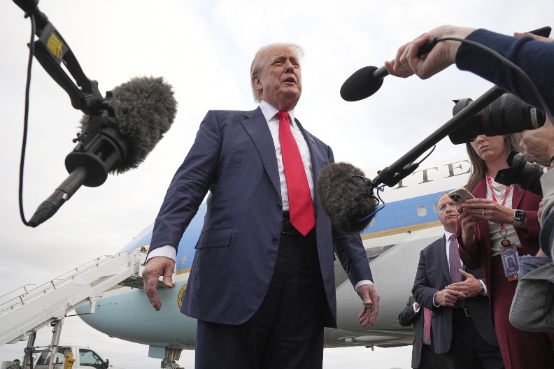 "SABERITE SE ILI VAM VIŠE NEMA EVROPE!" Trampovo dramatično obraćanje iz Škotske