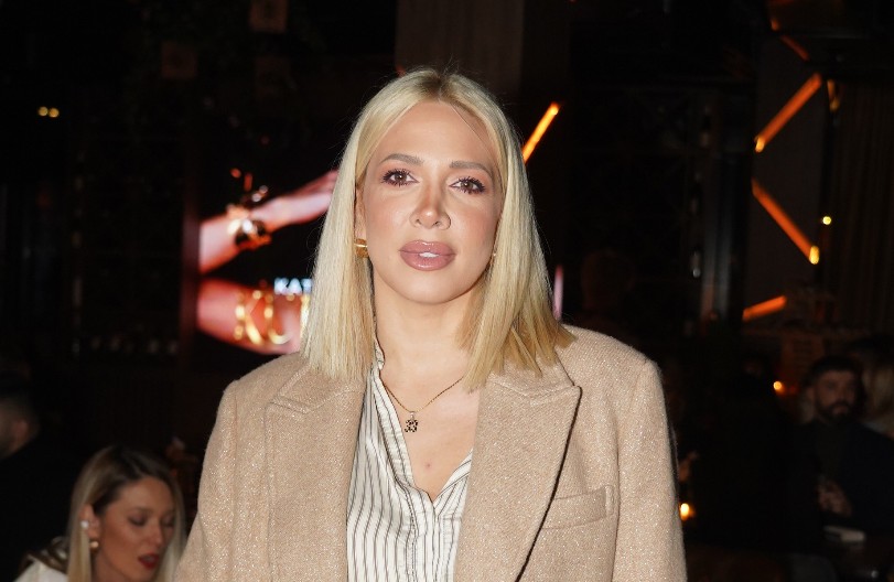 DEČKO MILICE TODOROVIĆ JE STARIJI OD NJE Evo kolika je razlika u godinama, pevačica sa zgodnim ekonomistom čeka dete