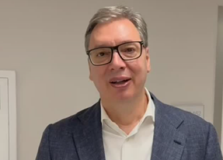"DARKU JE BOLJE, RAZGOVARAO SAM SA NJIM. JOŠ SE POMALO MUČI..." Vučić se noćas javio iz Kliničkog (VIDEO)
