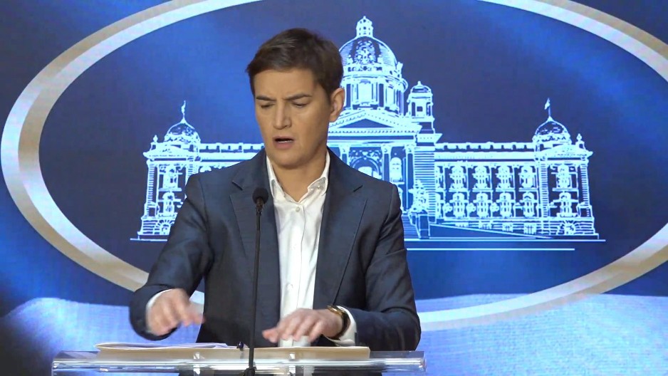 FALANGE KOJE SVAKOG DANA IDU PO KUĆAMA DA TERORIŠU LJUDE, MALTRETIRAJU DECU... Brnabić oštro odgovorila na nove gnusobe