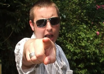 PRE 12 GODINA OBEĆAO DA ĆE DOĆI NA SAHRANU SVOG DEDE Od tada ga više niko nije video, roditelji ubeđeni da je  živ, evo i zašto! (VIDEO)