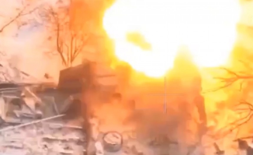 JEZIV SNIMAK S FRONTA, POGINULI SVI DO JEDNOG Ruski dron uleteo u bunker u Kursku, razneo sve u paramparčad (VIDEO)