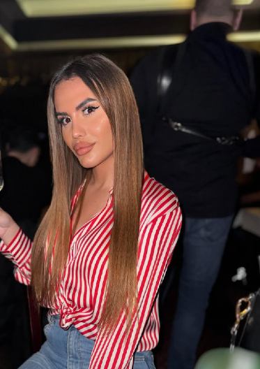 ROĐENA KAO NJEGOŠ, A SADA SE SKINULA! Naša influenserka promenila pol, osvanuo snimak u kupaćem kostimu (VIDEO)