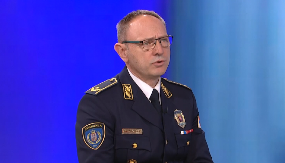 DRAGAN VASILJEVIĆ O DIVLJANJU TERORISTA BLOKADERA "Došli sa namerom da razbiju prostorije stranke ili da se sa nekim sukobe"