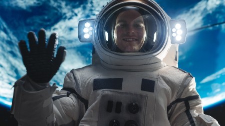 ASTRONAUT OTKRIO KOLIKO STVARNO ZARAĐUJE U SVEMIRSKIM MISIJAMA Iznenadićete se