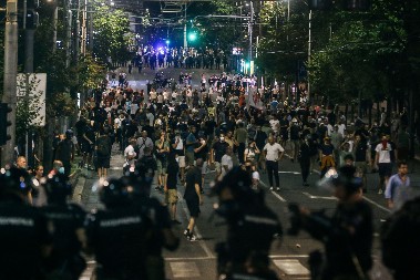 OPŠTA TUČA OKO BLOKADERSKE LISTE! Opoziciju neće, Alek Kavčić "ugurao" ova tri imena, a pravi rat izbio zbog Sava Manojlovića!