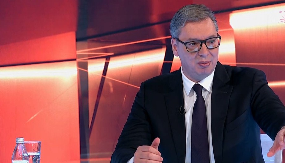 "KORUPCIJA NEMA VEZE SA PADOM NADSTREŠNICE" Vučić odgovorio na optužbe: Laž uvezena spolja!