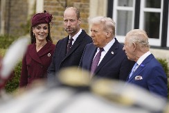 MREŽE SU EKSPLODIRALE Evo šta je Tramp rekao princezi Kejt tokom dočeka