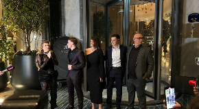 OVO JE TAŠKETOVA ĆERKA IZ PRVOG BRAKA Jelena se prvi put pojavila u javnosti, ne živi u Srbiji, a Andreju je najveća podrška (VIDEO)