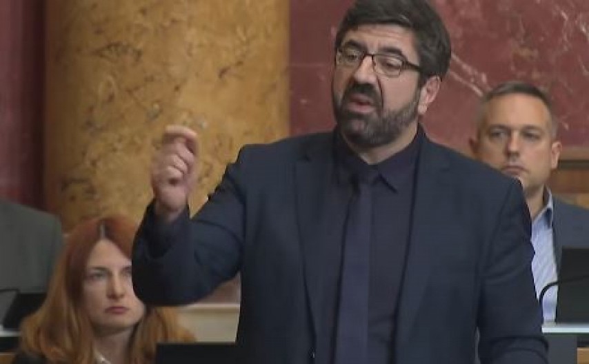 KUKU, ŠTA ĆEMO SAD?! Hit video! "ZLF nas tužio nemačkom kancelaru! Biberče, porastao si, a" (VIDEO)