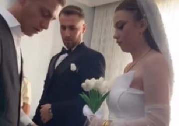 CELA SALA U SUZAMA Mladin brat stao ispred sestre i uradio nešto što niko nije očekivao – SVI ZANEMELI! (VIDEO)