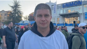 "POSTAVILI SMO DOMAĆI ZADATAK ZA SLOGU I JEDINSTVO": Poruka Srbina sa Kosmeta koji pešači do Novog Sada (VIDEO)