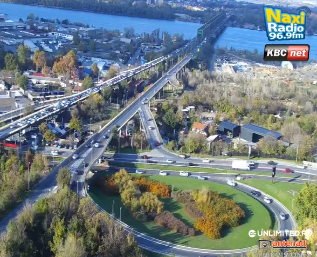 SUDAR NA PANČEVAČKOM MOSTU Dve osobe povređene, stvorila se velika gužva