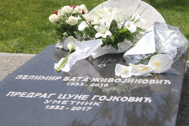 GLUMAC PREMEŠTEN IZ ALEJE ZASLUŽNIH GRAĐANA Porodica nakon mnogo godina donela konačnu odluku