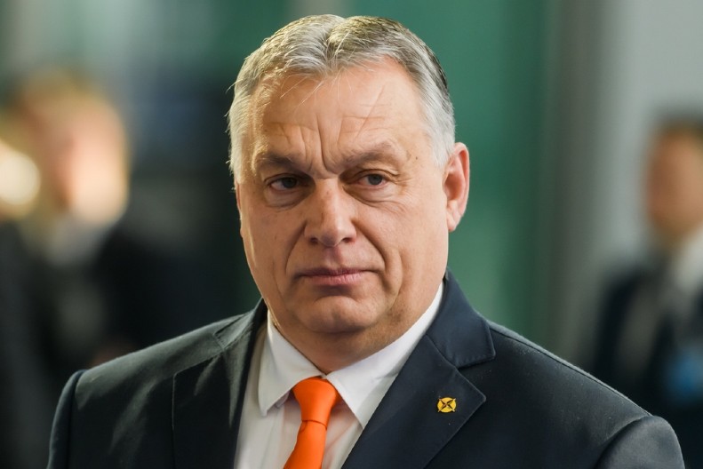 ORBAN: Nadam se da će se zapadni lideri zamisliti nakon lansiranja "orešnika"