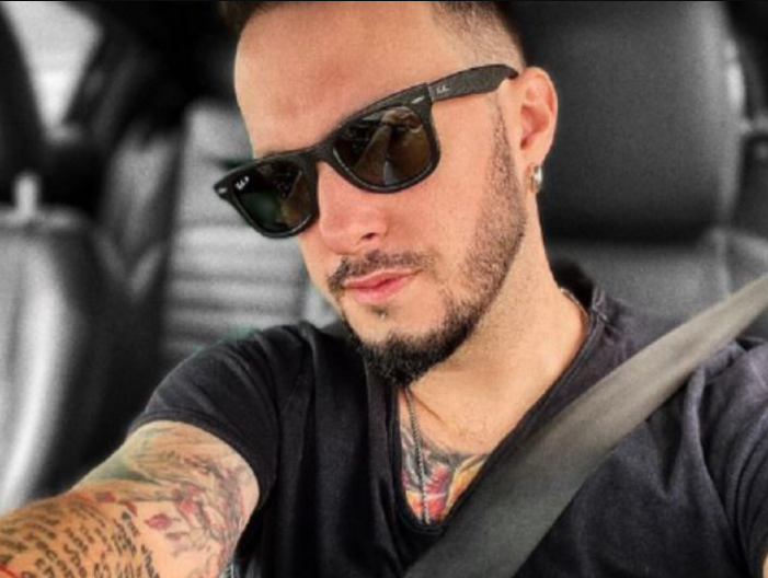 NAŠ PEVAČ POKUŠAO DA SE UBIJE! Stravični detalji, sve ispričao javno!