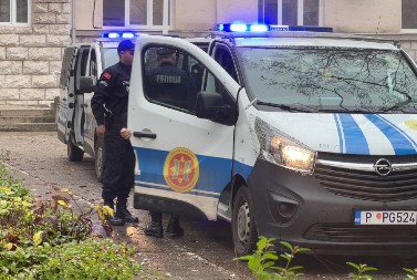 "OVO JE 30% INFORMACIJA, OSTATAK DOBIJATE KAD UPLATITE NOVAC" Osumjičen da je konzulki nudio informacije za 50 miliona