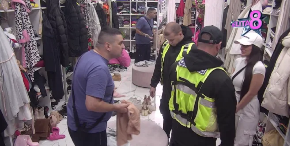 NA KORAK DO DISKVALIFIKACIJE Obezbeđenje prati u stopu učesnicu Elite, karambol u Beloj kući!