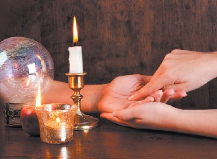 MAGOVI I VRAČARE USTALI PROTIV PREDSEDNIKA! Pokušali da ga ZAMAĐIJAJU, ali su svi POHAPŠENI - policija otkriva DETALJE!