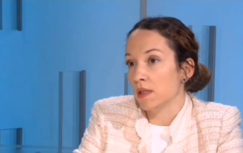 OVA OSOBA SA OPOZICIJOM TRAŽI NEUSTAVNU PRELAZNU VLADU! Tvrdi da su Srbi genocidni, a Kosovo nezavisno (VIDEO)