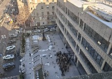 PUKLA BRUKA! ANTISRPSKI MEDIJI IZ BEOGRADA UHVAĆENI KAKO OBMANJUJU GRAĐANE Pogledajte šta rade kad im propadne protest! (FOTO)