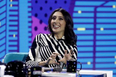 ITALIJANSKA NOVINARKA BAČENA U SAMICU Pogledajte šta je objavljivala pre hapšenja (FOTO)