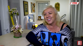 "KRČILA SAM PRTINU DA STIGNEM NA LITURGIJU" Zorica Marković o detinjstvu, veri i božićnim praznicima