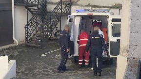 POLICAJCI POVREĐENI U UDESU Hitna pomoć intervenisala i zbog osoba u alkoholisanom stanju