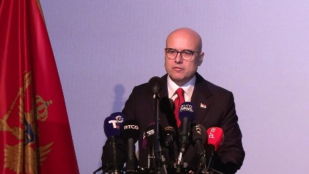 VUČEVIĆ NA ČELU KOORDINACIONOG TELA ZA SIGURNO SNABDEVANJE NAFTOM I GASOM Imenovani i članovi, objavio Službeni glasnik