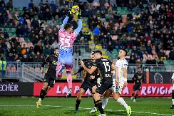 SRBIN (PONOVO) UZALUD BRILJIRAO Stankovićev naslednik odličan, ali je Inter odneo tri boda iz Venecije