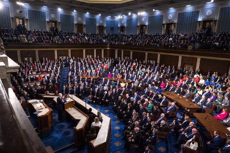 NIJE ŠALA! AMERIKA KREĆE U PREGOVORE ZA KUPOVINU GRENLANDA! Evo šta se krije iza predloga zakona!