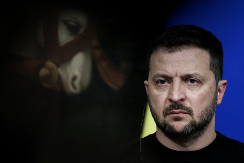 ZELENSKI OBJAVIO NOVI SNIMAK Pogledajte kako ispituju zarobljenike! (VIDEO)