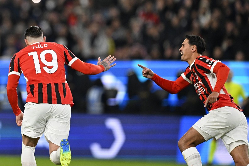 SKUPA POBEDA "ROSO-NERA" Milan okrenuo Komo, ali biće glavobolja u gradu mode