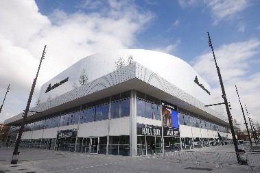 POLICIJA ZATVORILA DVORANU Drama pred evroligašku utakmicu