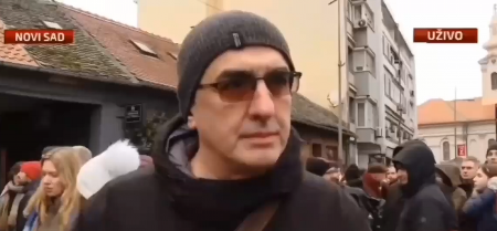 KO JE BARJAKTAR "STUDENTSKIH" PROTESTA: Tvrdi da su Srbi počinili genocid, pokušava da oblati SPC... (VIDEO)