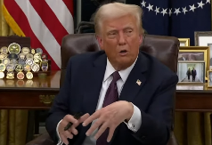 TRAMP VRATIO ČUVENO CRVENO DUGME U BELOJ KUĆI KOJE MU JE UKINUO BAJDEN: Na jedan klik sve staje i jedna stvar mora da je na stolu