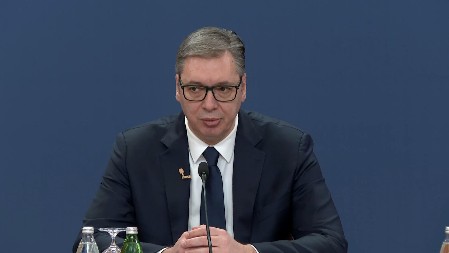 VUČIĆ NAJAVIO HITNU REKONSTRUKCIJU VLADE SRBIJE Evo šta predsednik Srbije očekuje