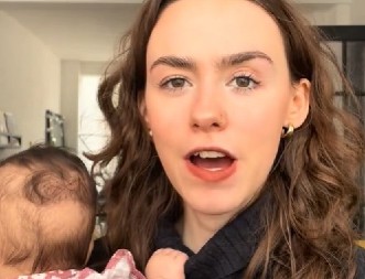 DALA JE PRIJATELJICI DA JOJ PRIDRŽI BEBU, A ONDA JE TRAŽILA NAZAD Zbog neočekivanog odgovora se uspaničila, zaledila joj se krv u žilama! (VIDEO)