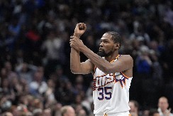 SPREMA SE NOVA BOMBA U NBA LIGI I Kevin Durent menja klub?