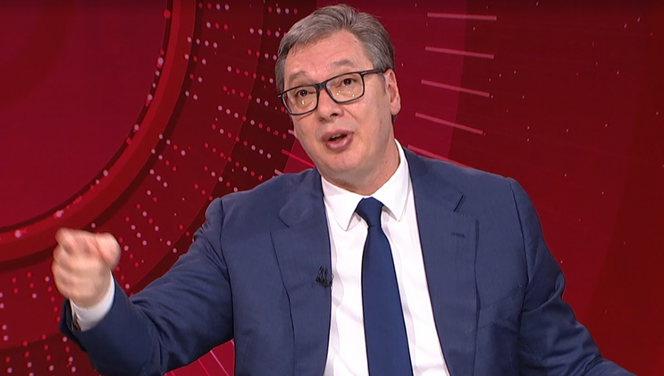 NEMOJTE SMETNUTI S UMA SPOLJNI UTICAJ Vučić: "Rekao mi je: To ni jedan drugi političar u svetu ne bi preživeo"