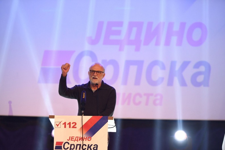 NAJVAŽNIJI IZBORI U NEDELJU ZA SRBE NA KOSOVU! Lazar Ristovski na mitingu Srpske liste u Zvečanu: "Vi ste čuvari srpskog ognjišta za sve Srbe" (VIDEO)