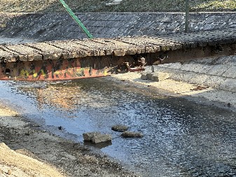 INSPEKCIJA UKLONILA MOST, ČAČANI GA VRATILI! Nesvakidašnja situacija - nikome ništa nije jasno!