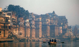 NAJZAGAĐENIJA REKA NA SVETU Gang, duša Indije, a u nju bacaju spaljene leševe!