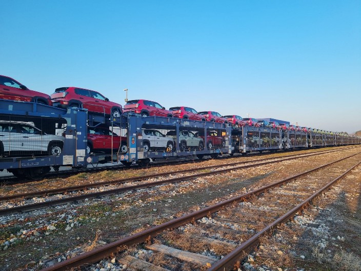 EKSKLUZIVNO: Prve slike električnih Pandi iz Kragujevca koji idu u izvoz! (FOTO)