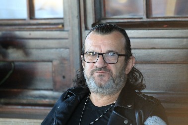 ACA LUKAS PEVAO LEGIJI NA SLAVLJU Ispovest folkera o hapšenju, priznao da je bio blizak sa Zemunskim klanom!