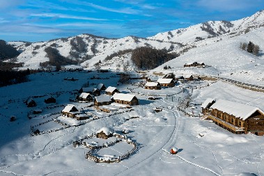 OČEKIVALI SNEG, ALI NAŠLI SAMO PAMUK! Prevara u popularnoj kineskoj turističkoj atrakciji o kojoj bruje svi (VIDEO)