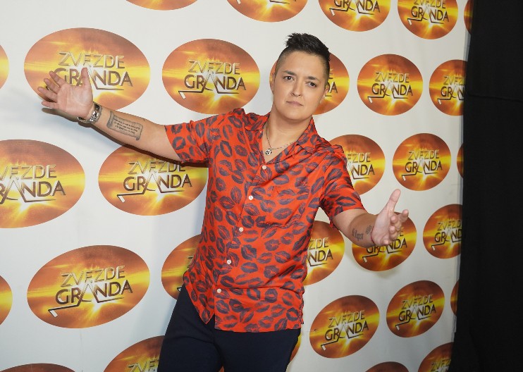 MARIJA ŠERIFOVIĆ POKAZALA SINA U ZVEZDAMA GRANDA Dovela ga na snimanje emisije, pa sve oduševila ovim potezom!