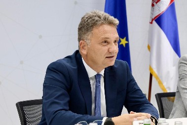 JOVANOVIĆ: Za godinu dana rada Portala za strance pozitivno rešeno 41.319 zahteva za Jedinstvenu dozvolu za privremeni boravak i rad stranih državljana u Srbiji