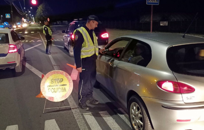 VIKEND PIJANIH VOZAČA! Tri saobraćajke u dva dana, dve osobe zadobile lake telesne povrede: Policija sankcionisala 15 vozača