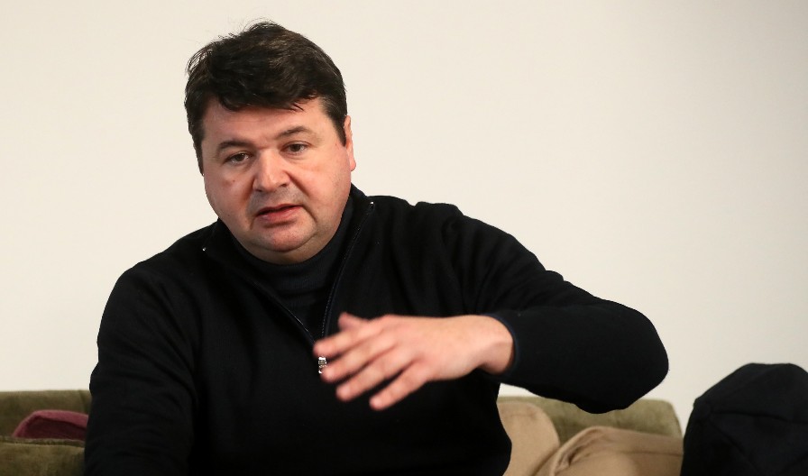 NAJSTROŽE KAZNE ZA NASILNIKE Petrov za Alo!: Političarima nije mesto među studentima